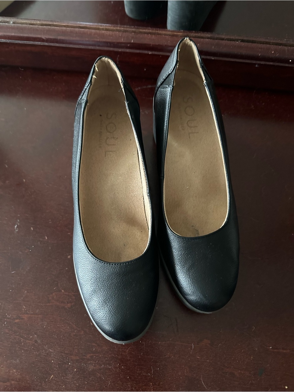 Soul by Naturalizer Black Women's Slip-On Comfort Flats